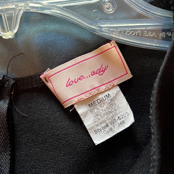 Love…Ady dress. - Picture 3 of 3